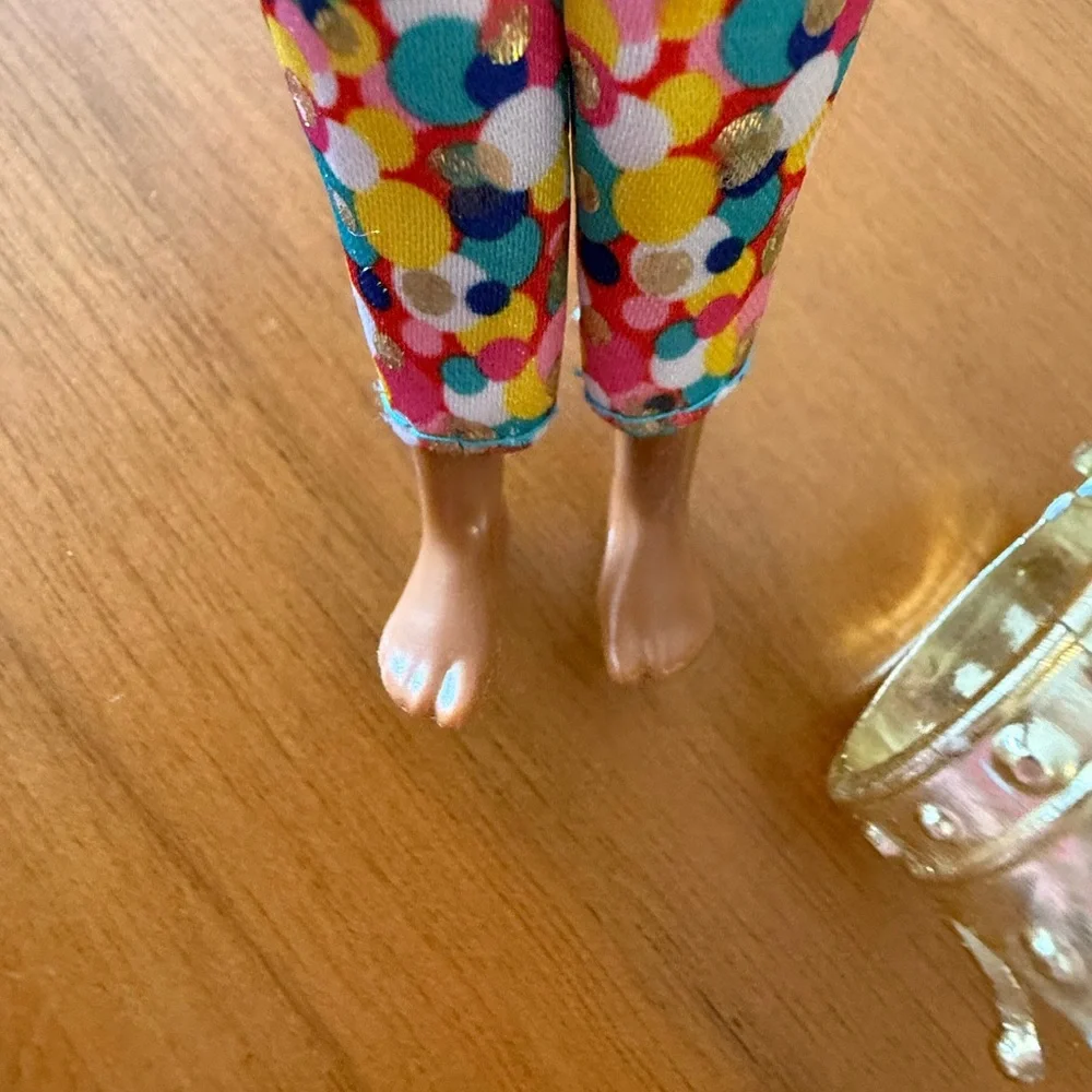 Barbie Chelsea Surprise Party Color Reveal Boy Doll with CROWN SHOES BALLOON